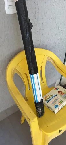 Canaleta com adesivo