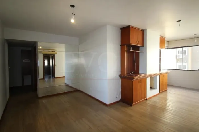 Apartamento de Luxo com 3 Quartos e 140m² no Rio Branco - Porto Alegre-RS - Condomínio Edi