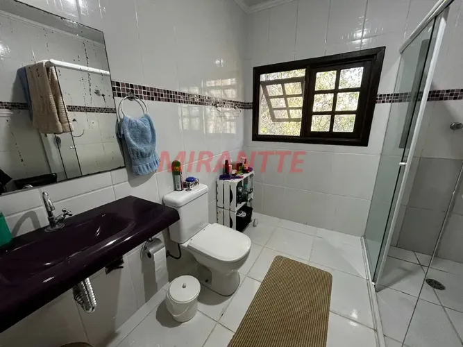 Casa em Condomínio na Serra Da Cantareira