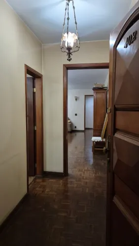 Vende-se apartamento amplo e ventilado