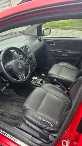 Volkswagen Spacecross I Motion 1.6 MI Total Flex 8V 2014