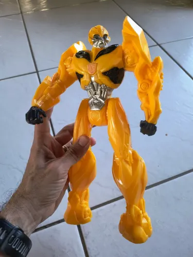 Boneco Bumblebee Transformers