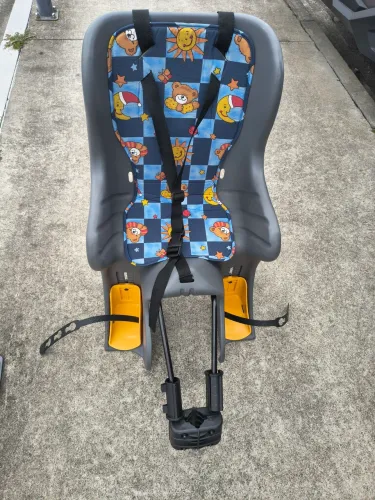 Cadeirinha infantil traseira para bicicleta