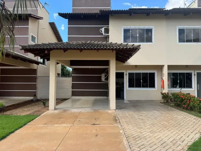 Sobrado no Residencial Cotovia | 3 quartos | 405 Sul