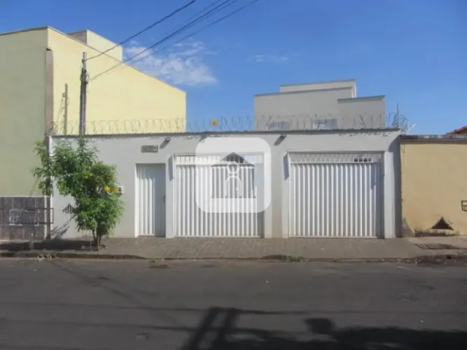 Apartamento para locação bairro Santa Mônica