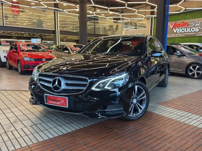 Mercedes-Benz E-250 CGI Avantgarde 2.0 TB 211cv Aut. 2015