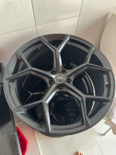 Jogo de Rodas Audi Aro 22 Preto Fosco, Furação 5x112