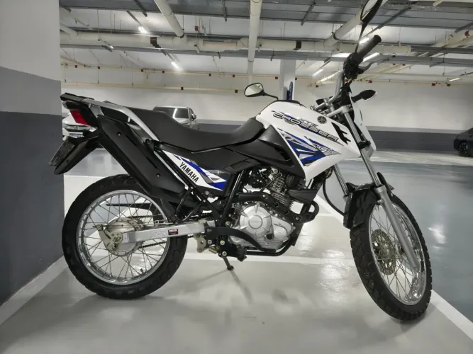 YAMAHA XTZ 150 CROSSER ED COM APENAS 2.632 KMS!!!