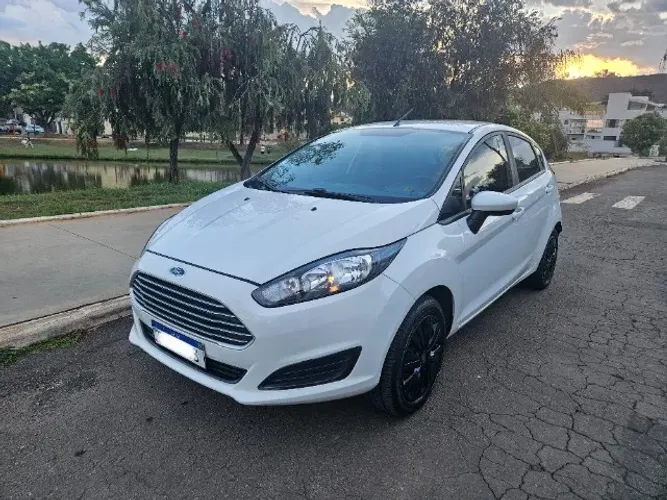 Ford Fiesta 1.5 16V Flex Mec. 5P 2016