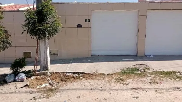 Casa no CROATA 2 em Pacajus/CE - Caixa *6382