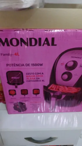 Vendo Airfryer family 4 litros mundial nova na caixa 