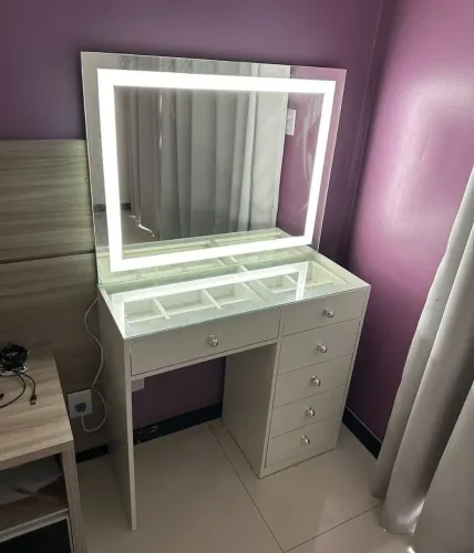 PENTEADEIRA CAMARIM COM LED 100%MDF