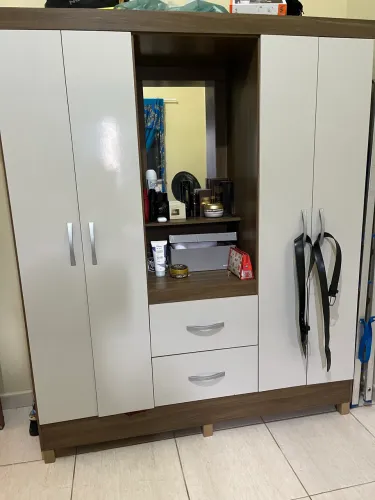 Guarda roupa solteiro