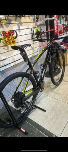 Bike Caloi Elite Carbon tamanho 19