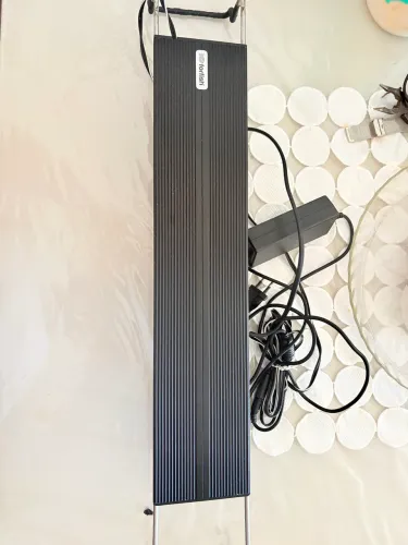 Luminária para aquário marinho ou plantado