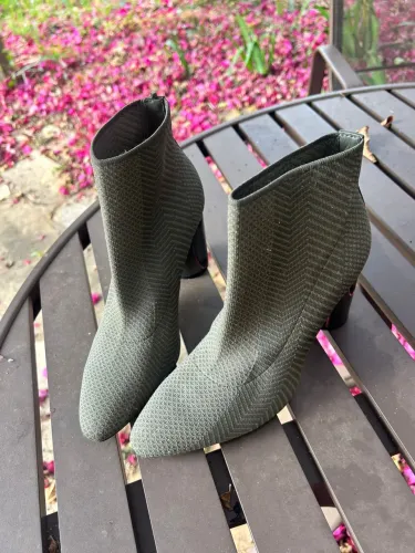 Bota cano curto 