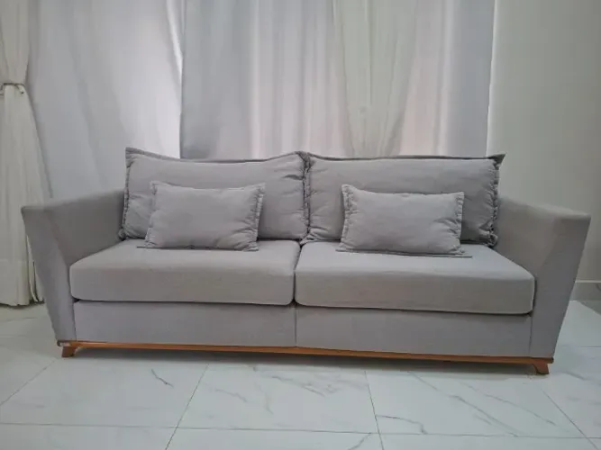 VENDO SOFÁ 3 LUGARES E 02 POLTRONAS