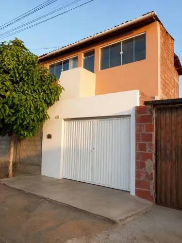 Vende se sobrado Duplex