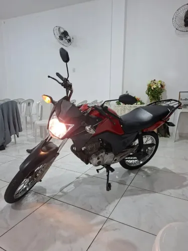 A moto está toda linda