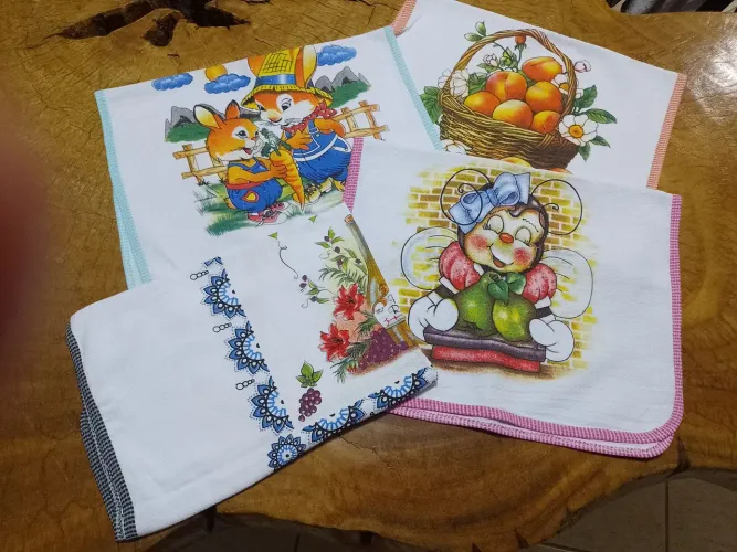 GUARDANAPOS (KIT COM 4 ÍTENS)