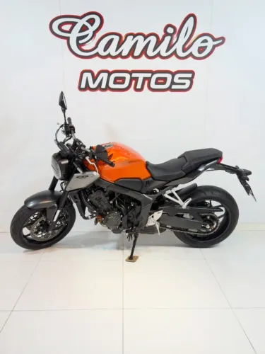 CB 650R ABS IMPECAVEL