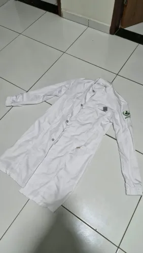 Jaleco Branco Padre (botão)