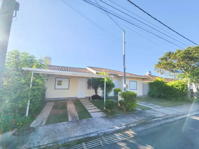 Casa 2 quartos - Serra D Água