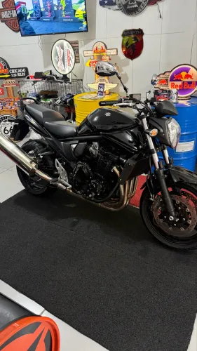 BANDIT 1250N Raridade
