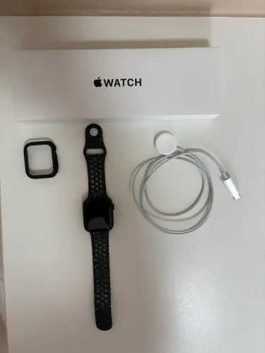 Apple Watch SE (2ª geração) GPS, 44mm Midnight