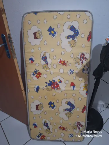 Colchão e berço 