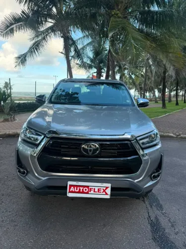 Toyota Hilux CD SRX Limited 4X4 2.8 TDI Die.aut 2023
