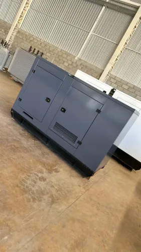 Gerador 140/150 kVA (140kVA/150kVA) 2024