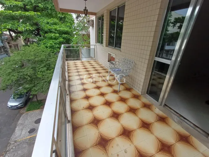 Apartamento à venda, varanda, 3 quartos, suíte, dependências, 2 vagas.