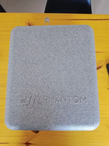 Drone DJI Phantom 4 advanced Standard no estado