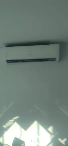 Ar Condicionado Frio 30mil btu Elgin com wifi e gás R32