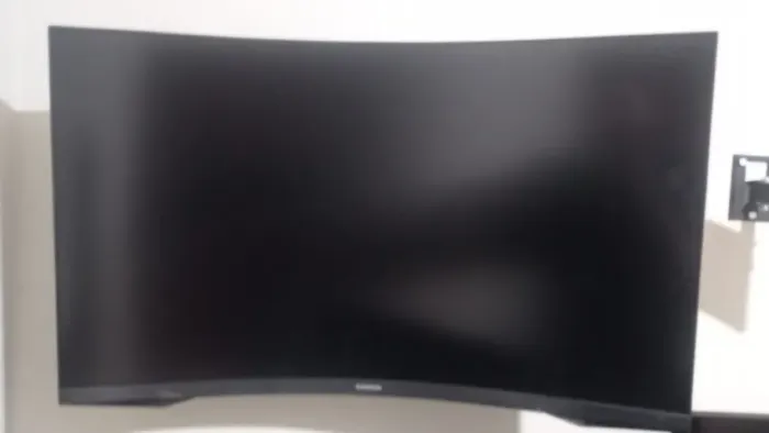 Monitor Gamer Samsung Odyssey G5, 32 ,qhd, 165hz,1ms,hdmi,dp Preto