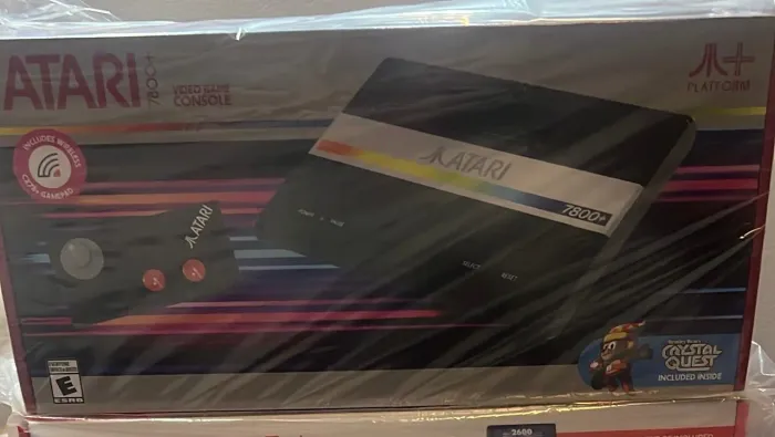 Atari 7800+ lacrado e impecável. Mais DIG DUG COMPLETA.