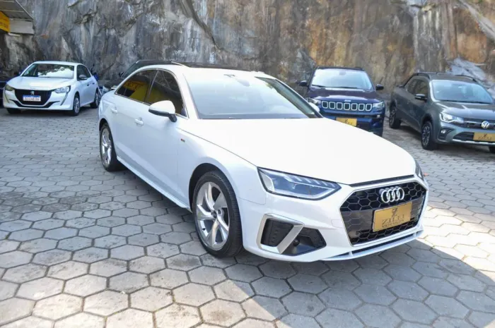 Audi A4 Prestige Plus 2.0 TFSI 190cv S Tronic 2021