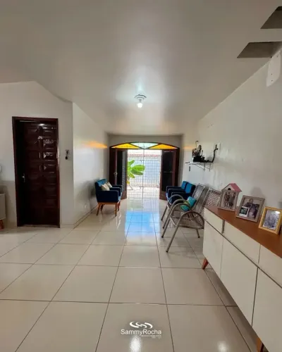 Casa na Rua Campos Texeira Poço