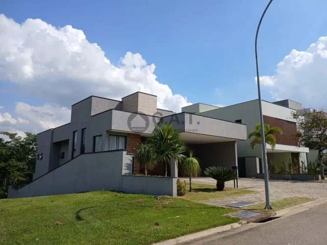Casa em condomínio Alphaville Nova Esplanada em Votorantim-SP: 2 quartos, 2 suítes, 2 sala