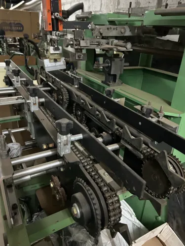 Máquina serigráfica automática UV 