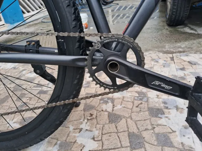 Bike com relação deore 12 velocidades