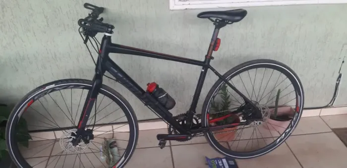 bike Specialized Expert sirius hibrida R$ 3.499,00 ACEITO TROCA PLAY 5