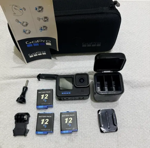 Gopro hero 10 + cartão 128gb e 3 baterias