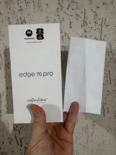 Motorola Edge 70 Pro 5G - 24GB RAM / 512GB - Edição Exclusiva Madeira