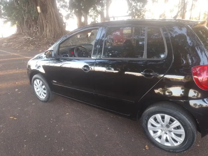 Volkswagen Fox 1.0 MI Total Flex 8V 5P 2012