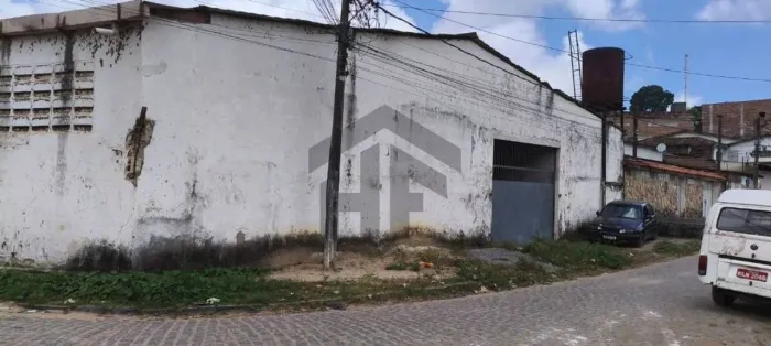 Galpão Comercial de 1.000m² para alugar, localizado em Paulista - Pernambuco.