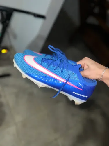 Chuteira Nike Mercurial (TAM:43) 