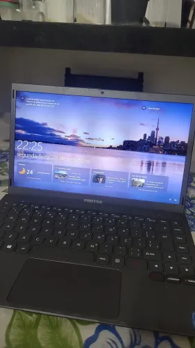 Notebook Positivo Motion