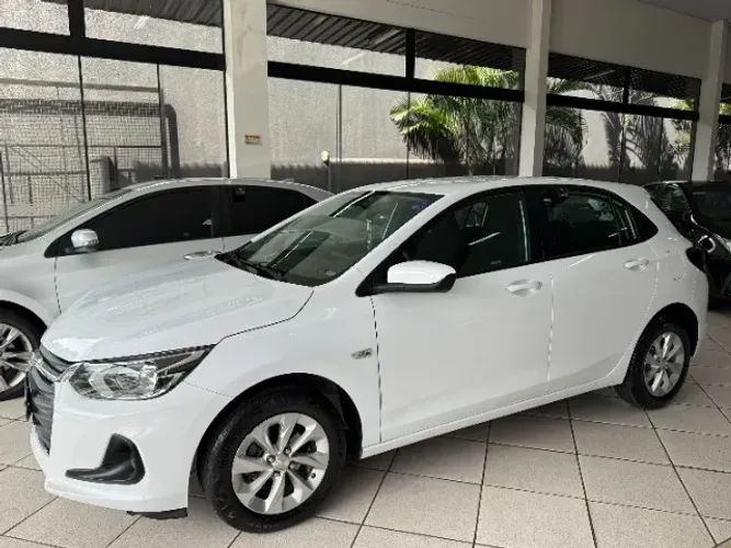 Chevrolet Onix Hatch LT 1.0 12V TB Flex Mec. 4P 2020